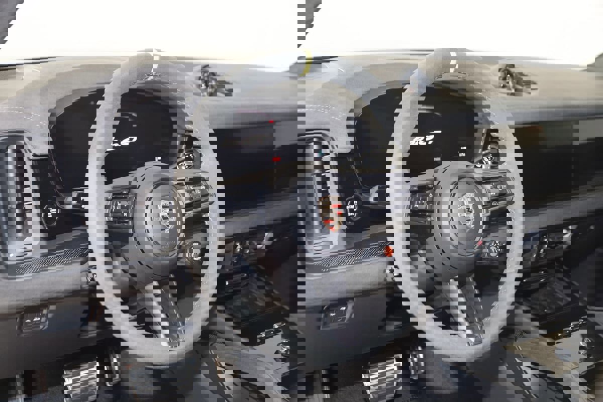 Used 2024 Porsche Cayenne Turbo GT image 7