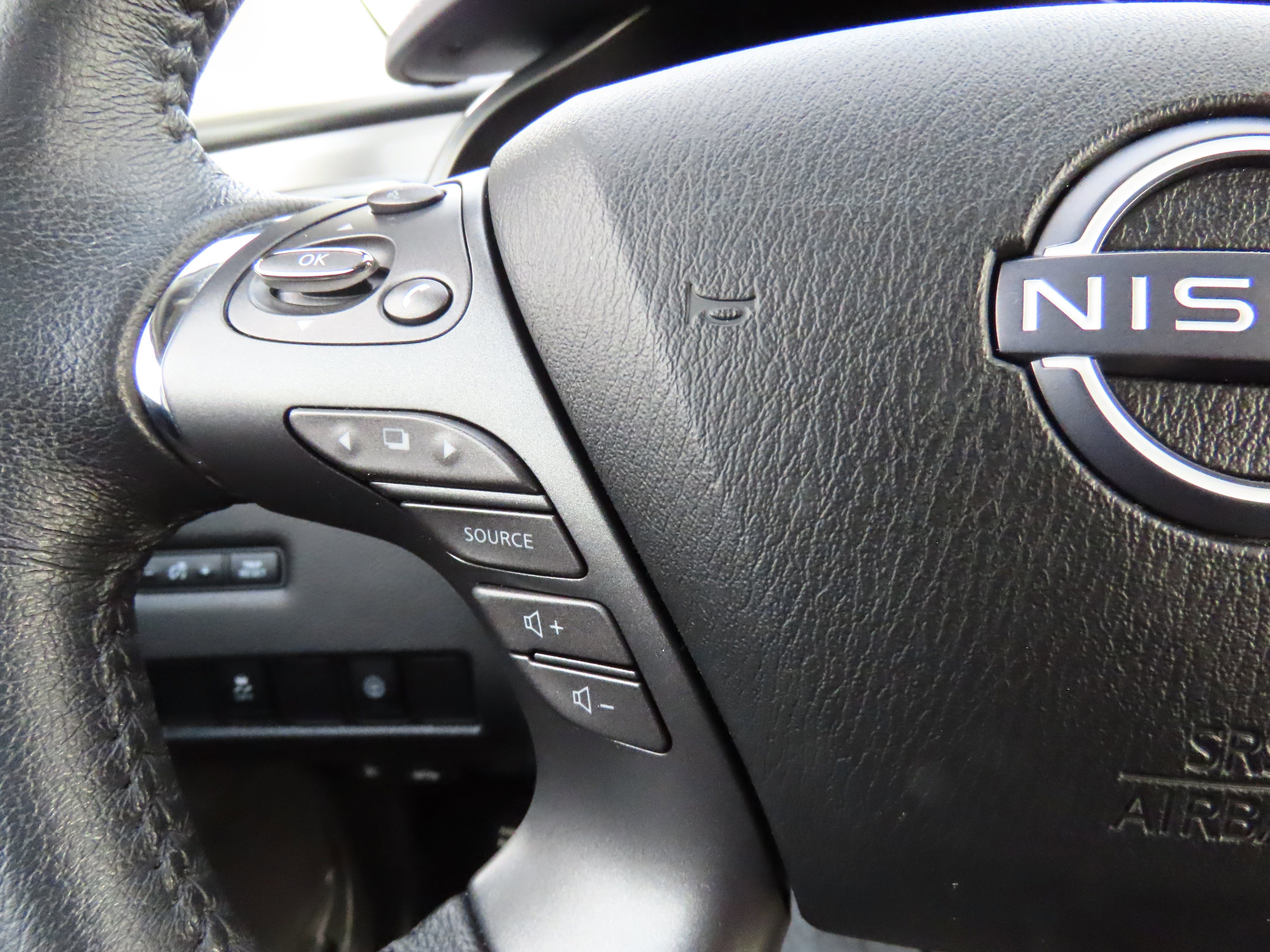 Used 2024 Nissan Murano SV w/ SV Midnight Edition Package image 33