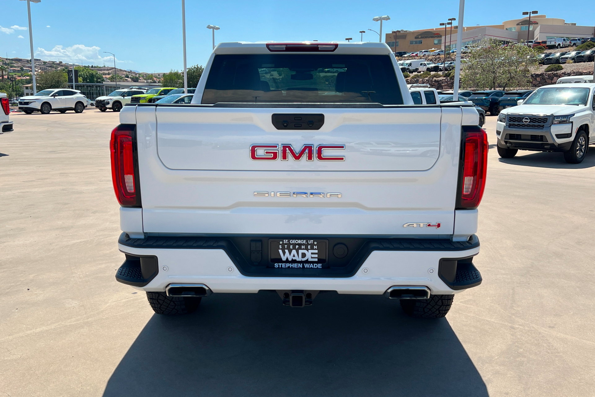 Used 2025 GMC Sierra 1500 AT4 AWD/4WD image 5