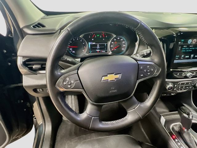 Used 2019 Chevrolet Traverse LT w/ LPO, Blackout Package FWD image 11