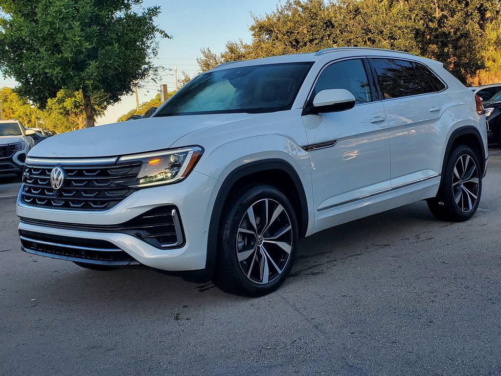 New 2026 Volkswagen Atlas Cross Sport SEL Premium R-Line AWD/4WD image 3