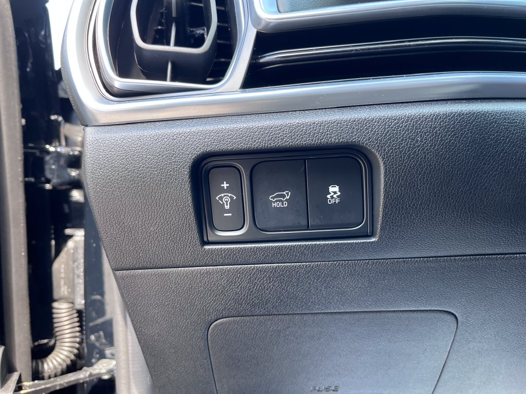 Certified 2026 Kia Sorento SX FWD image 12