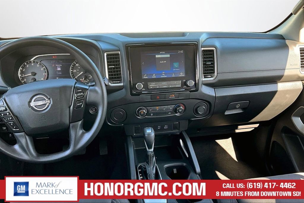 Used 2022 Nissan Frontier SV RWD image 10