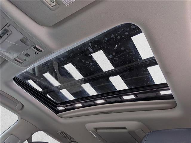 Used 2014 Toyota Land Cruiser image 15