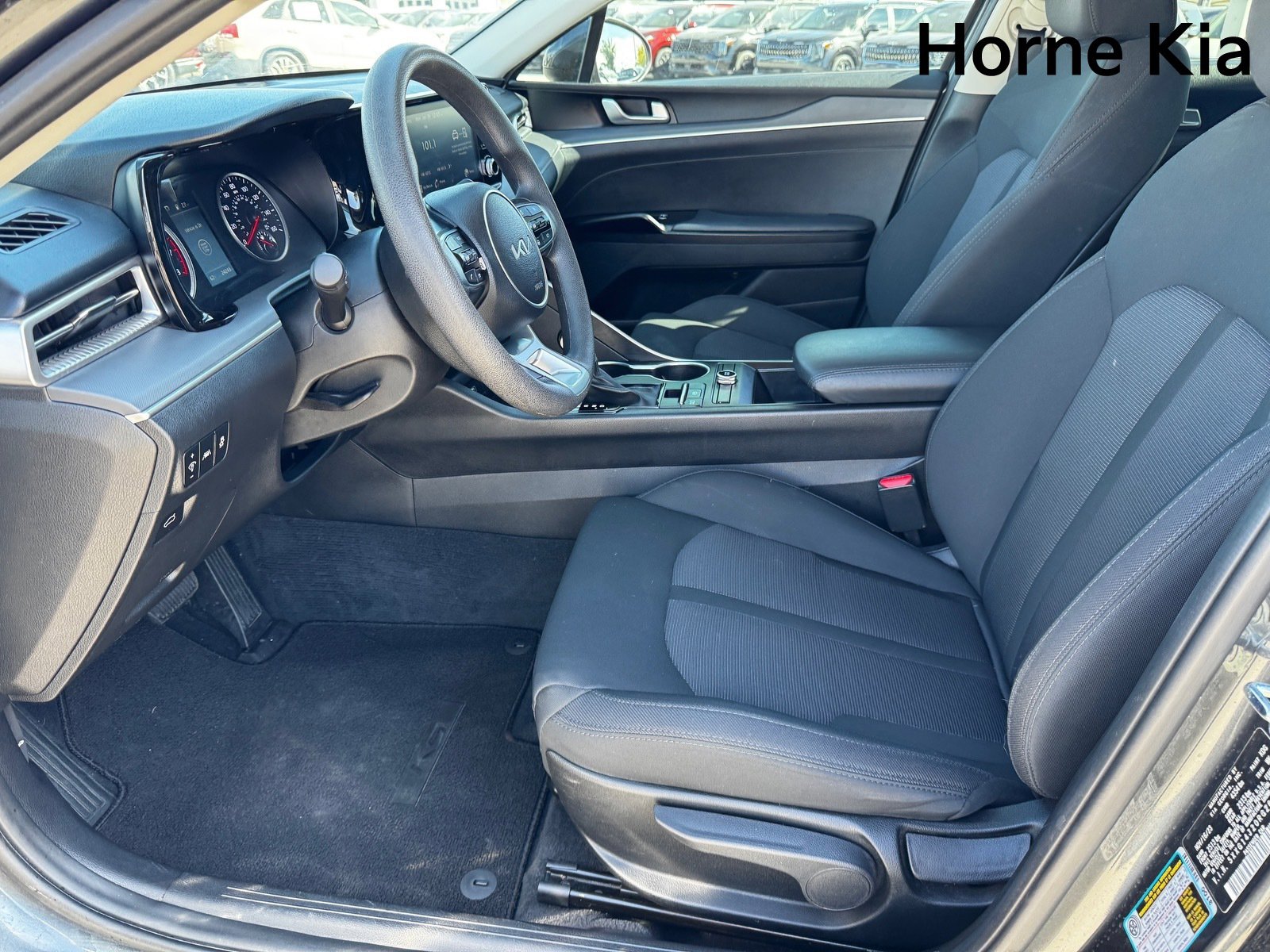 Used 2024 Kia K5 LXS image 10