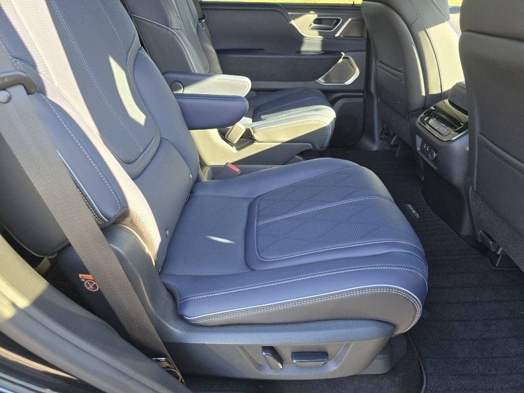 New 2026 INFINITI QX80 4WD image 24