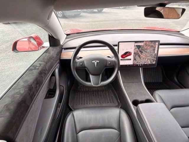 Used 2018 Tesla Model 3 Long Range image 7