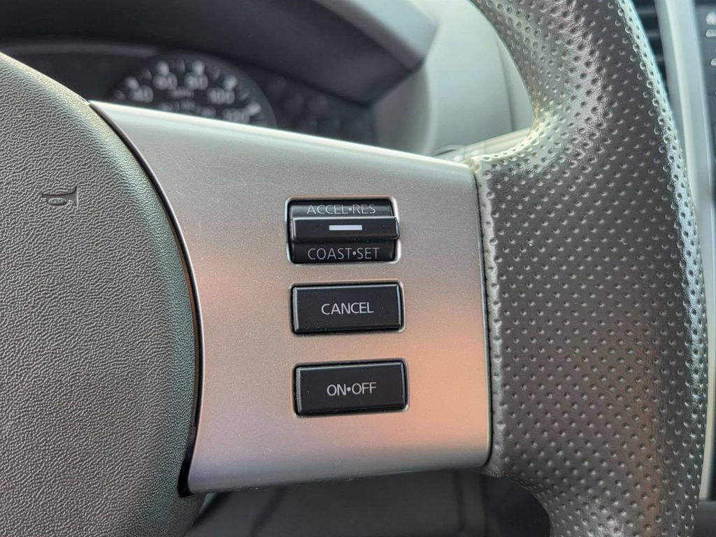Used 2021 Nissan Frontier SV AWD/4WD image 18