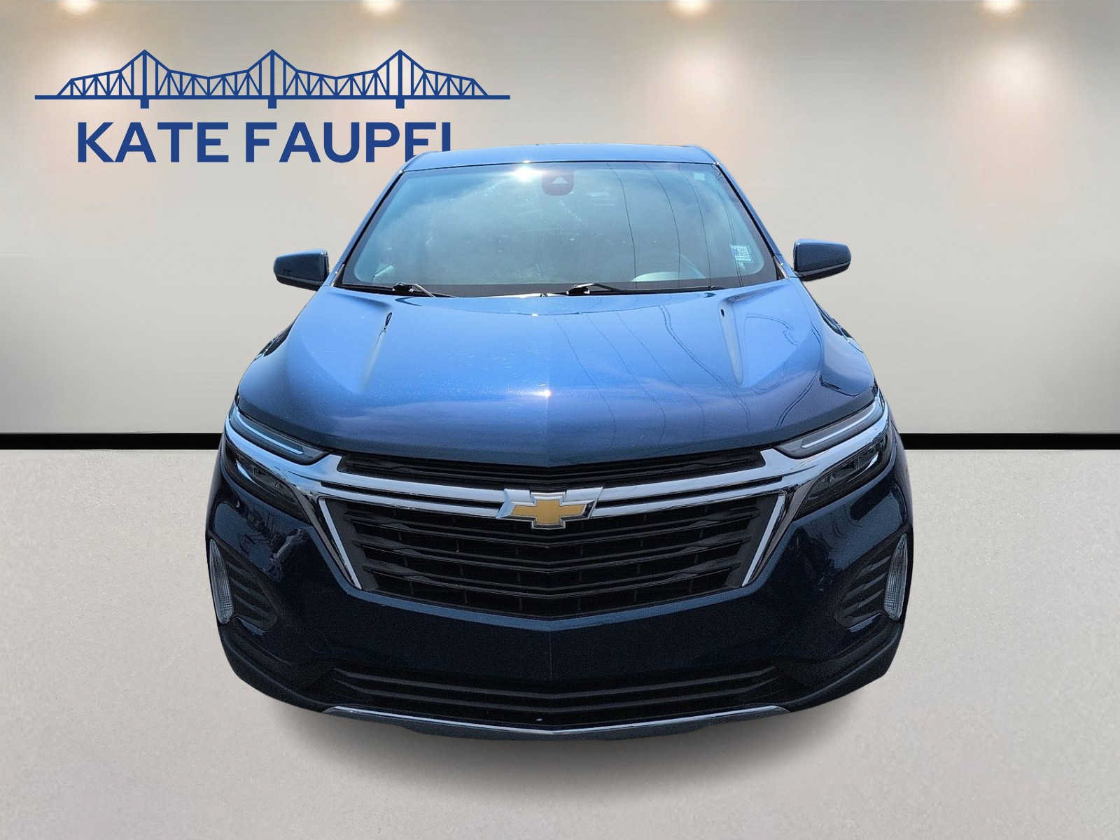 Used 2022 Chevrolet Equinox LT FWD image 2