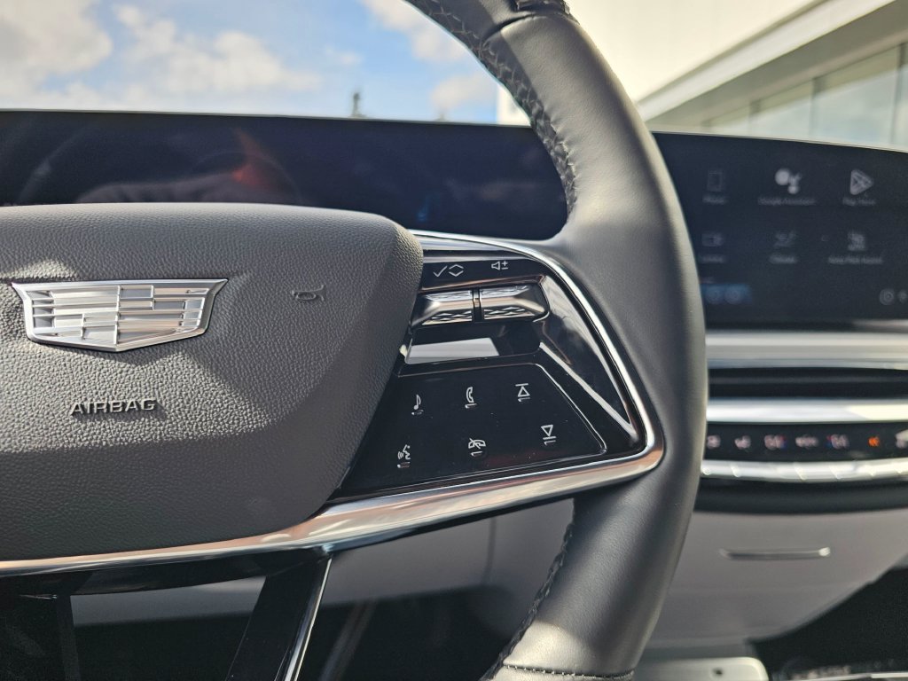 Certified 2024 Cadillac Lyriq Sport AWD/4WD image 34