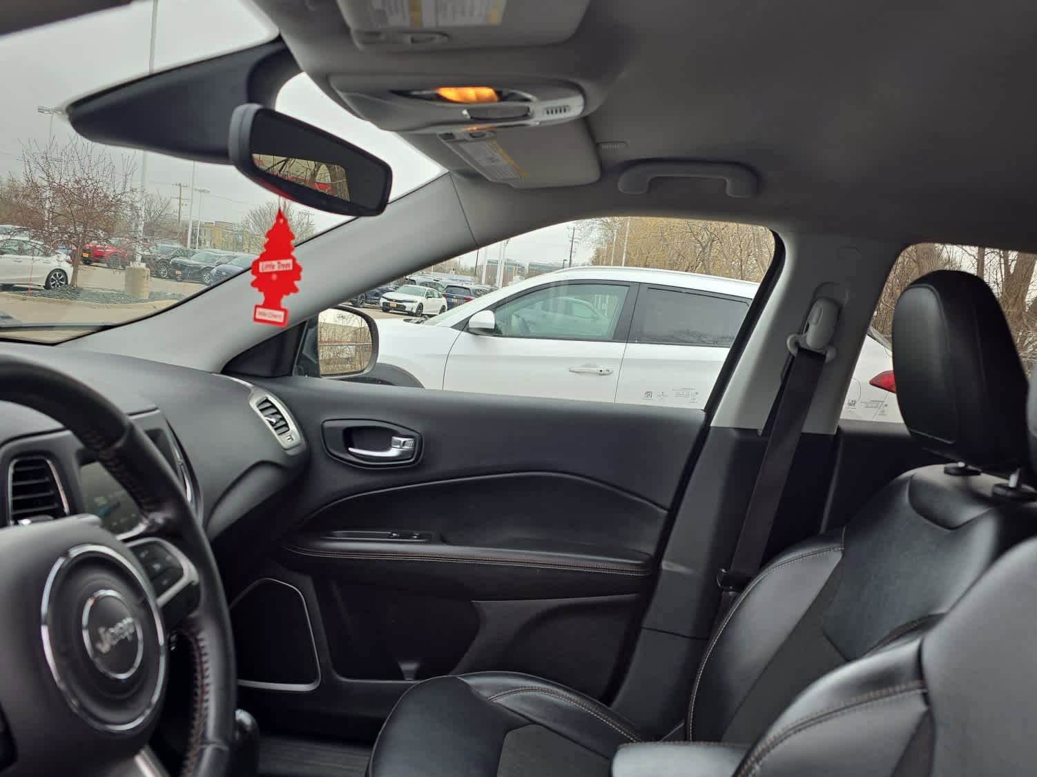 Used 2021 Jeep Compass Latitude w/ Convenience Group image 7