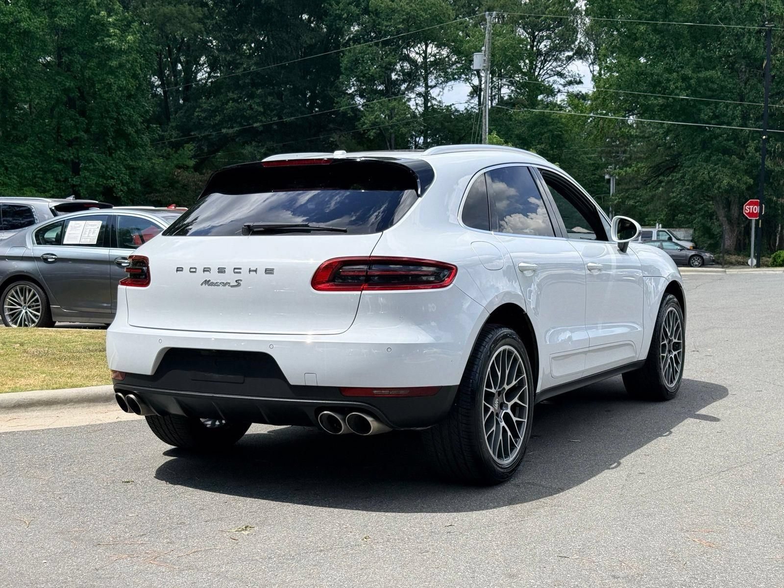 Used 2017 Porsche Macan S AWD/4WD image 8