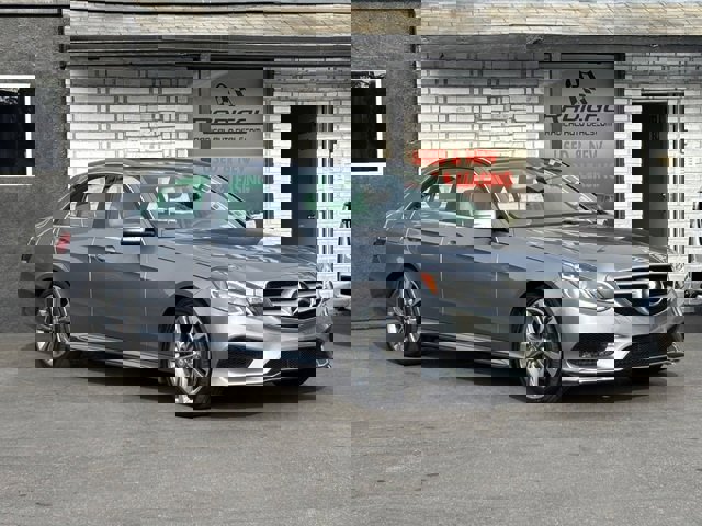 Used 2014 Mercedes-Benz E 350 Sedan w/ Premium 1 Package image 10