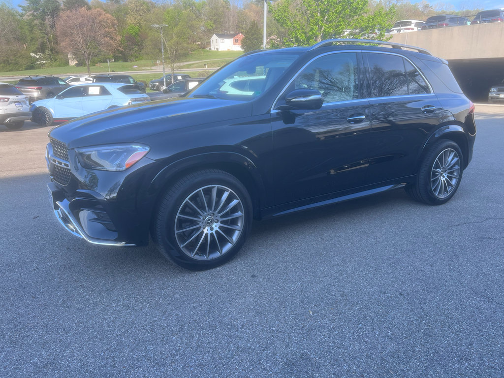 Used 2024 Mercedes-Benz GLE 350 4MATIC image 2