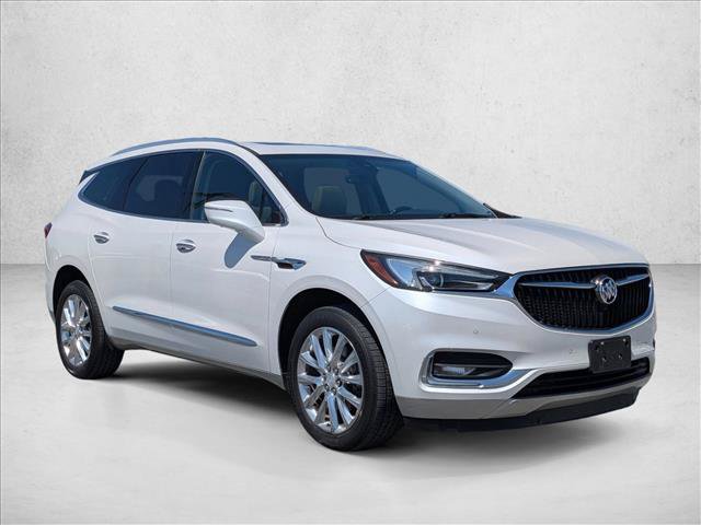 Used 2018 Buick Enclave Premium w/ Trailering Package AWD/4WD image 3