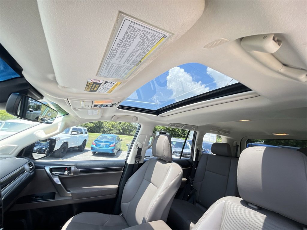Used 2023 Lexus GX 460 Premium image 22