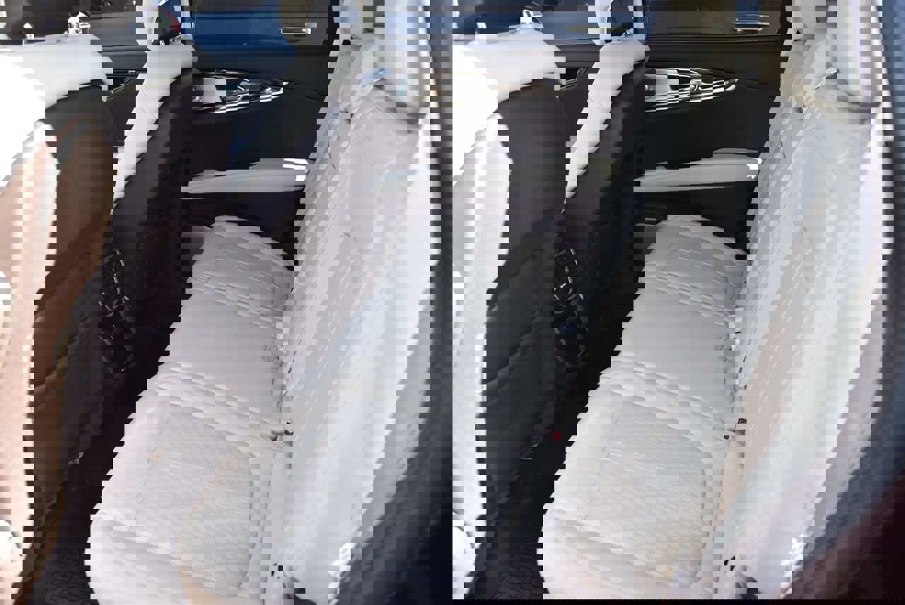 Used 2023 Lincoln Nautilus Black Label image 10