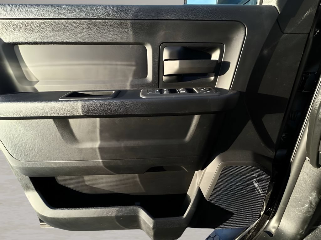 New 2025 RAM 2500 Tradesman w/ Safety Group AWD/4WD image 26