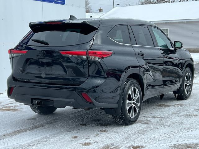 Used 2022 Toyota Highlander XLE image 49