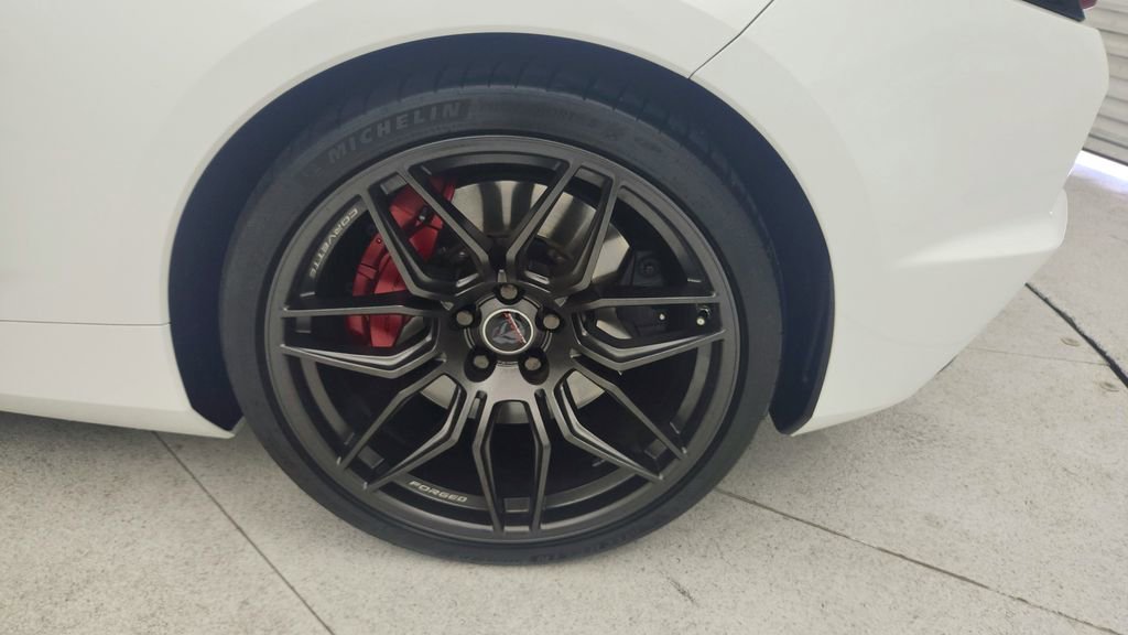 Used 2024 Chevrolet Corvette Z06 image 26