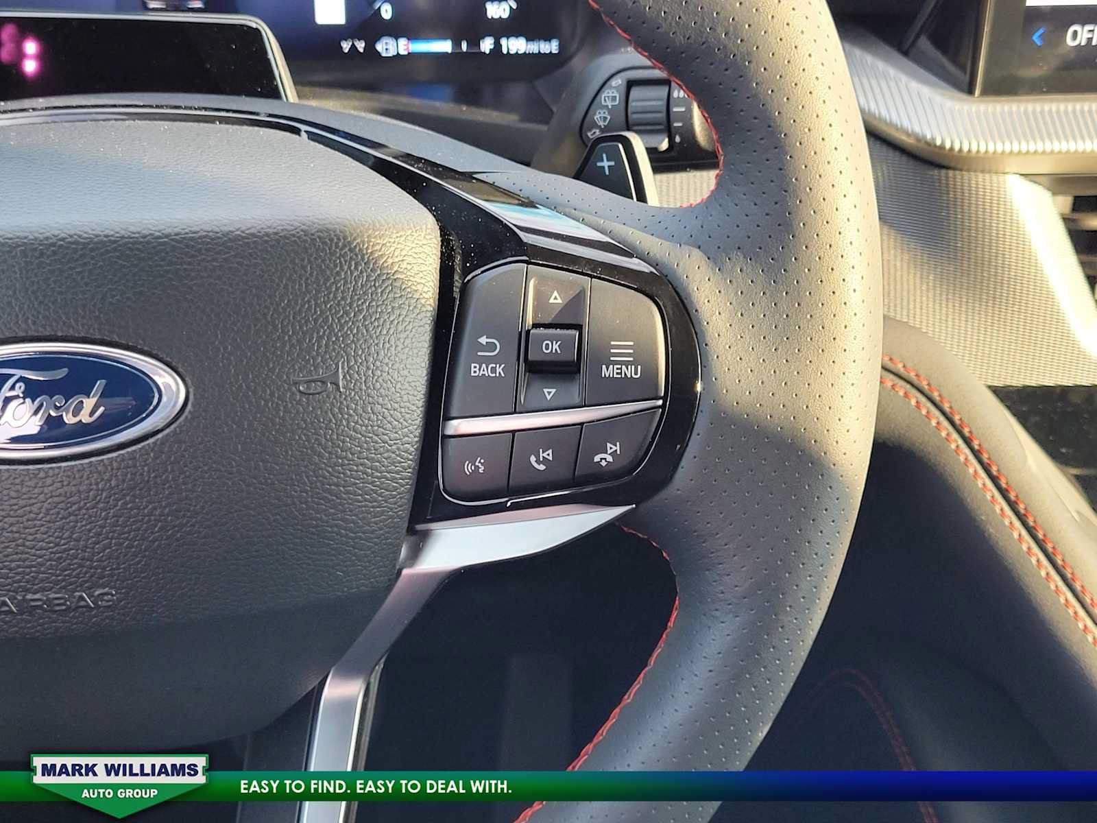 Used 2025 Ford Explorer ST AWD/4WD image 12