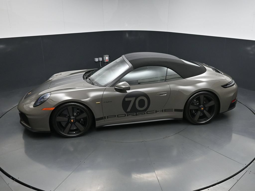 New 2026 Porsche 911 GTS RWD image 15