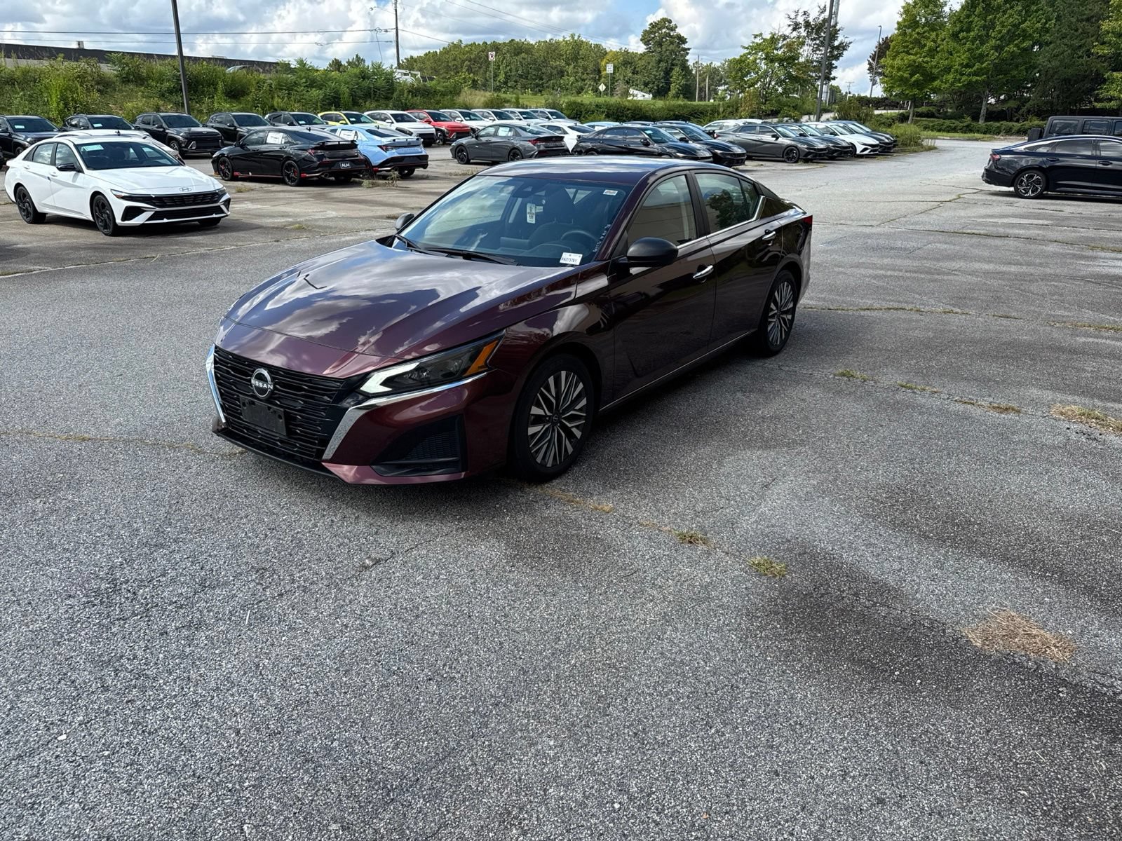 Used 2024 Nissan Altima 2.5 SV FWD video 1