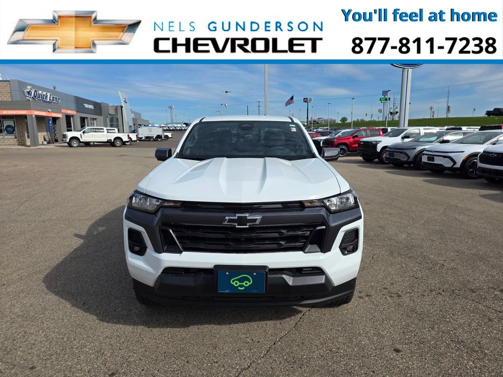 Certified 2023 Chevrolet Colorado LT w/ LT Convenience Package II AWD/4WD image 2