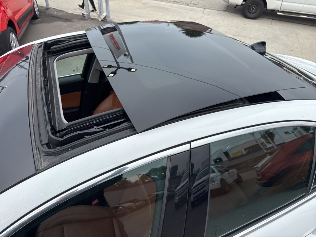 Used 2019 Alfa Romeo Giulia Sprint w/ Cold Weather Package image 18