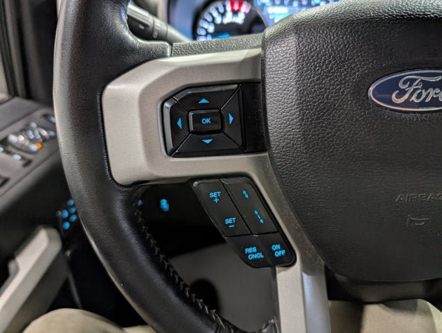 Used 2020 Ford F250 Lariat w/ Lariat Ultimate Package AWD/4WD image 23