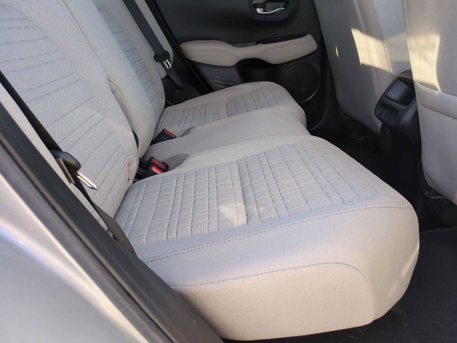 Used 2023 Honda HR-V LX image 26