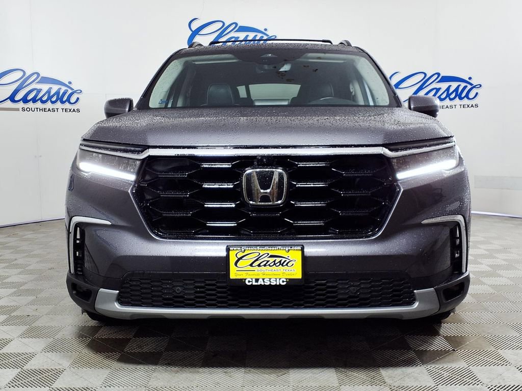 Used 2023 Honda Pilot Elite image 3