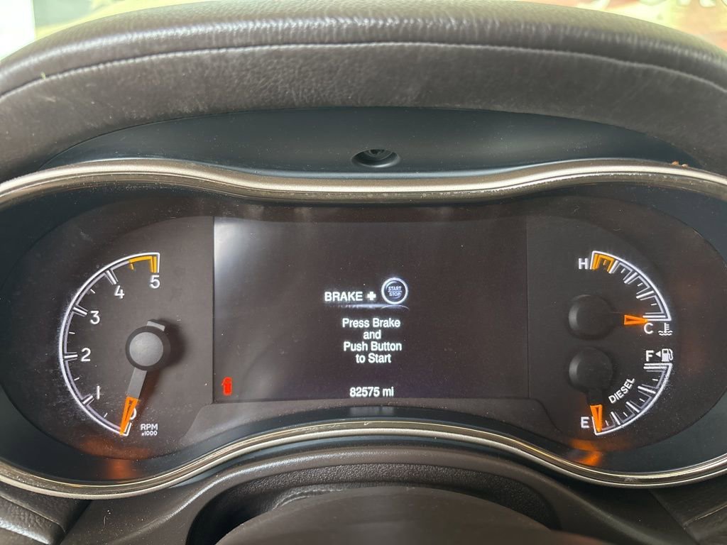 Used 2014 Jeep Grand Cherokee Summit AWD/4WD image 12