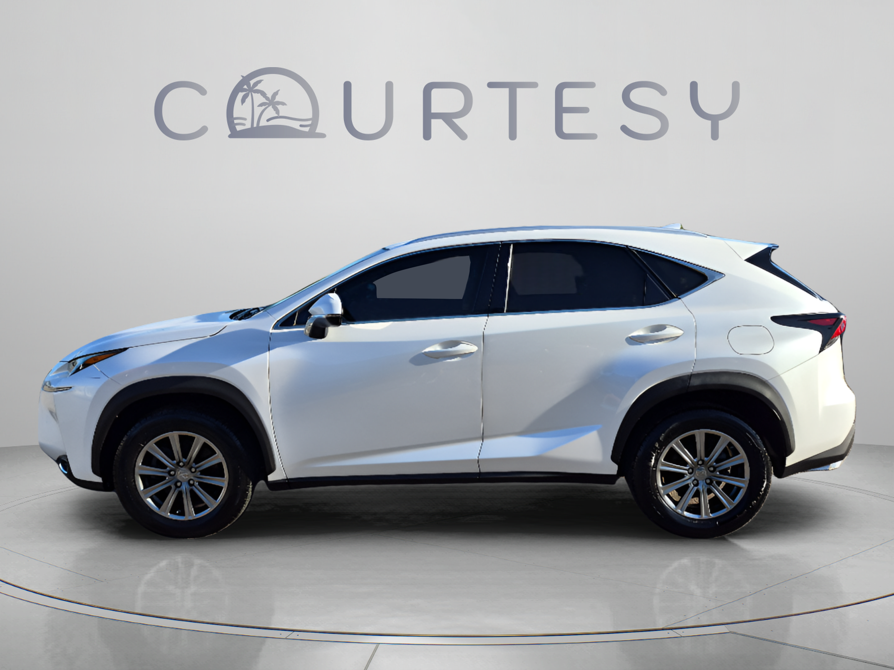 Used 2017 Lexus NX 200t FWD image 2