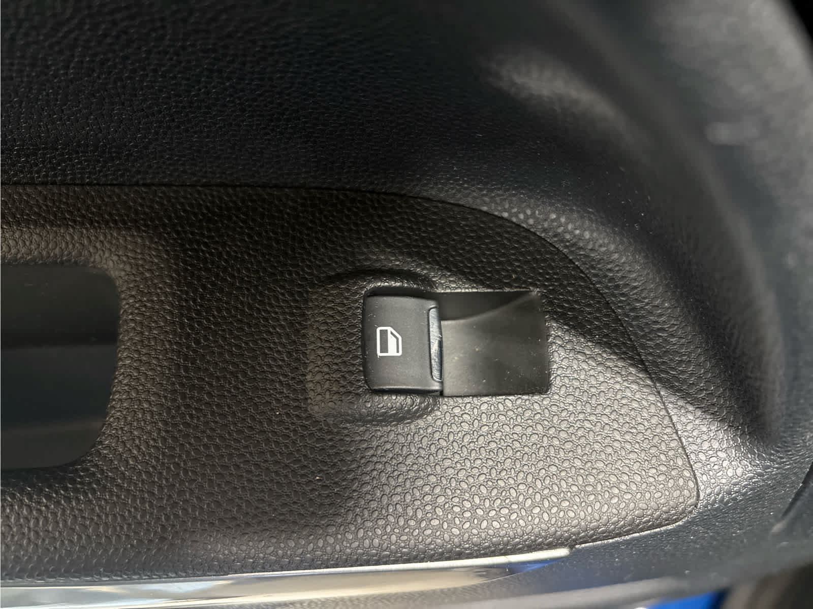 Used 2018 Ford EcoSport SE w/ SE Convenience Package AWD/4WD image 33