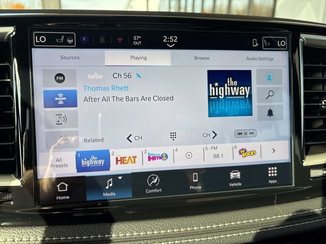New 2026 Chrysler Pacifica Select w/ S Appearance Package FWD image 11
