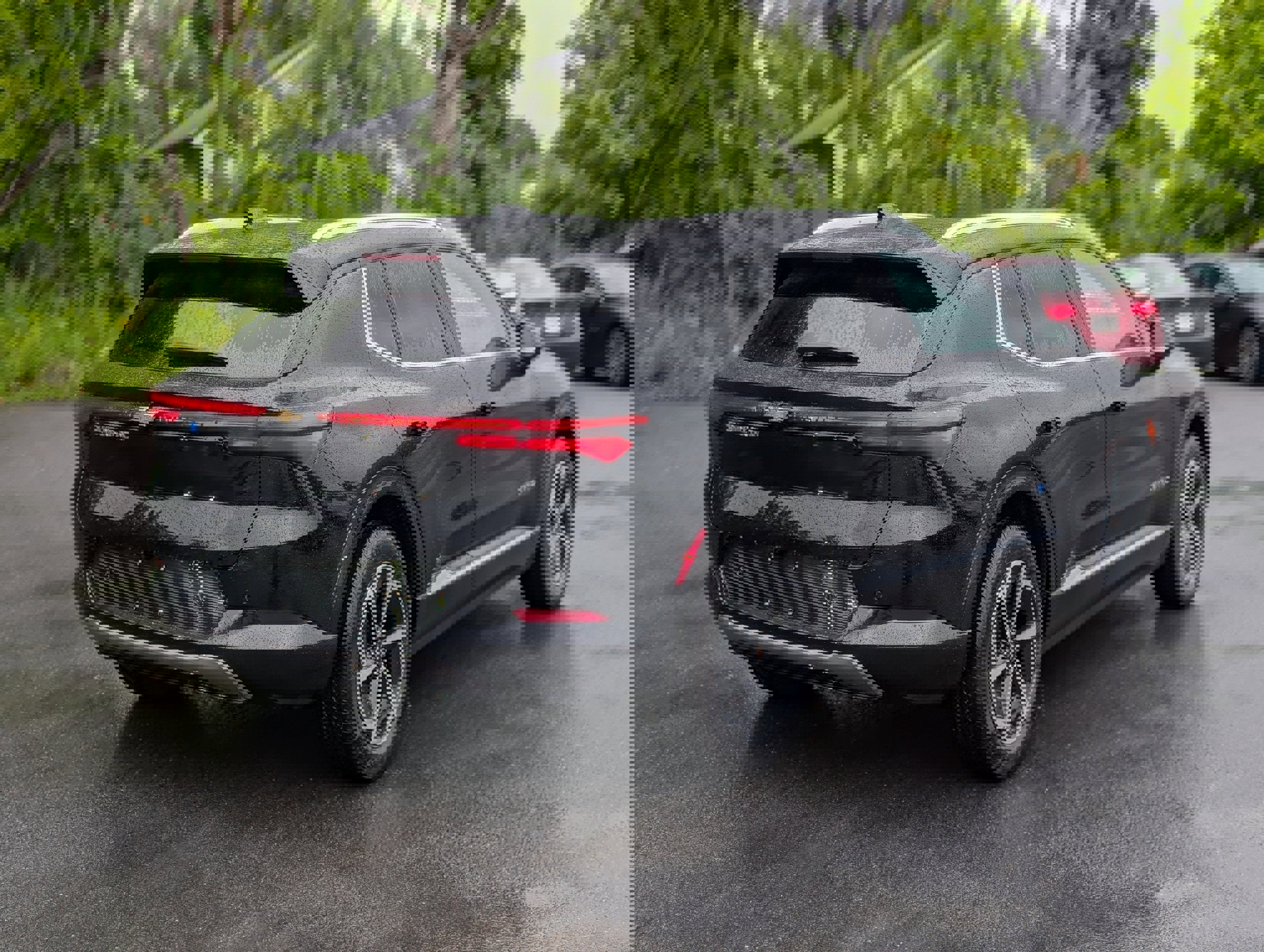 New 2025 Chevrolet Equinox EV LT image 9