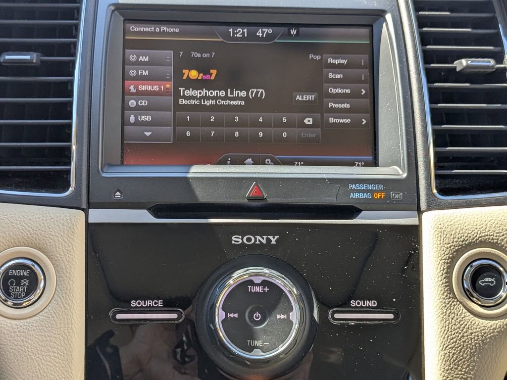 Used 2014 Ford Taurus Limited w/ Equipment Group 301A image 13