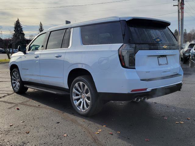 New 2026 Chevrolet Suburban Premier image 3