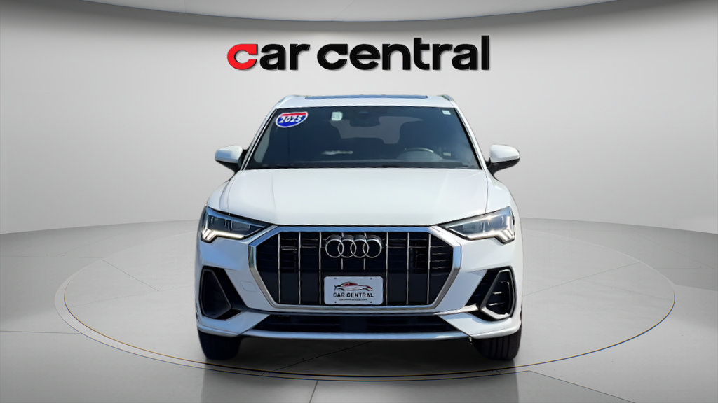 Used 2025 Audi Q3 2.0T Premium AWD/4WD image 9
