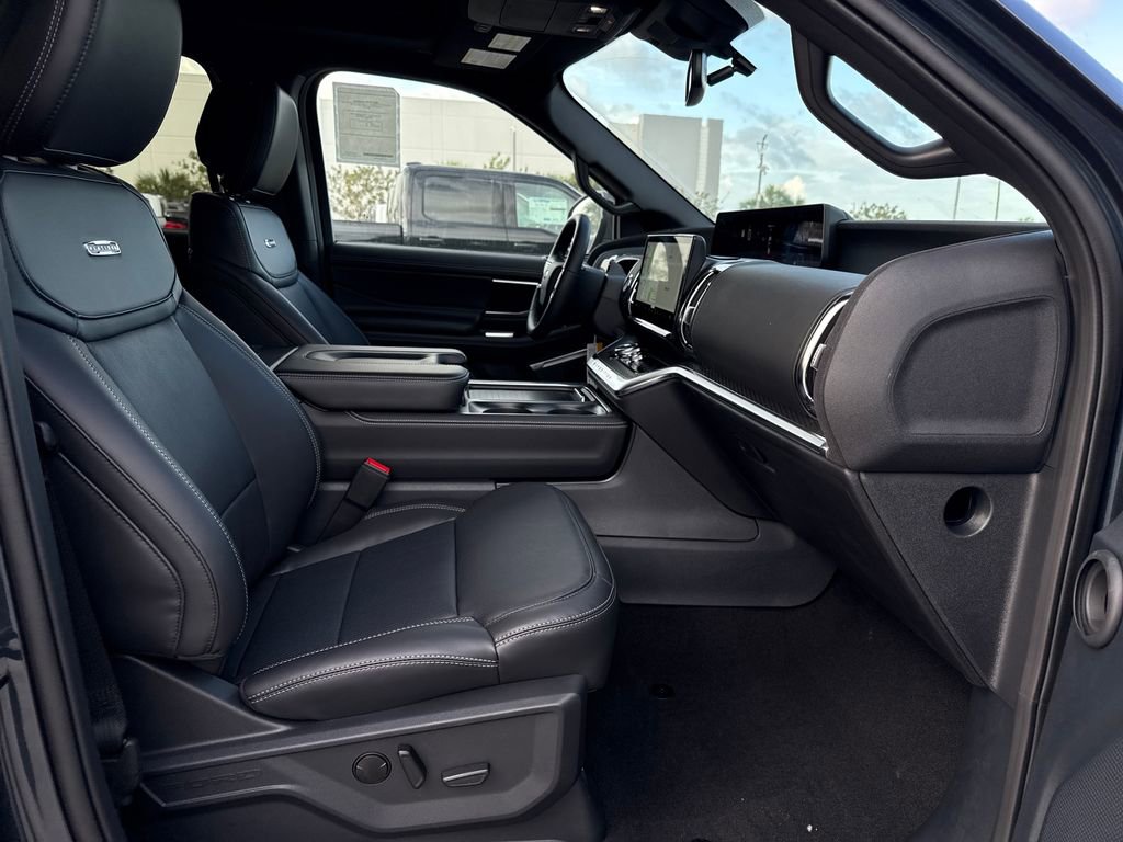 New 2026 Ford Expedition Max Platinum AWD/4WD image 23