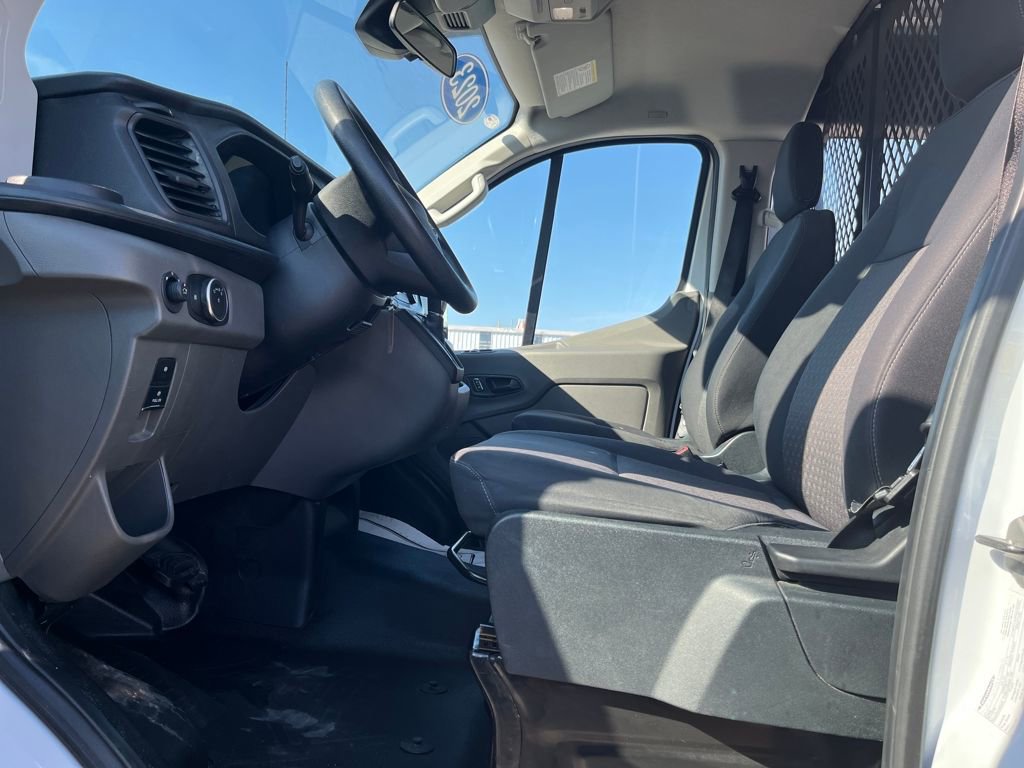 Used 2023 Ford Transit 250 Low Roof AWD w/ Exterior Upgrade Package image 10