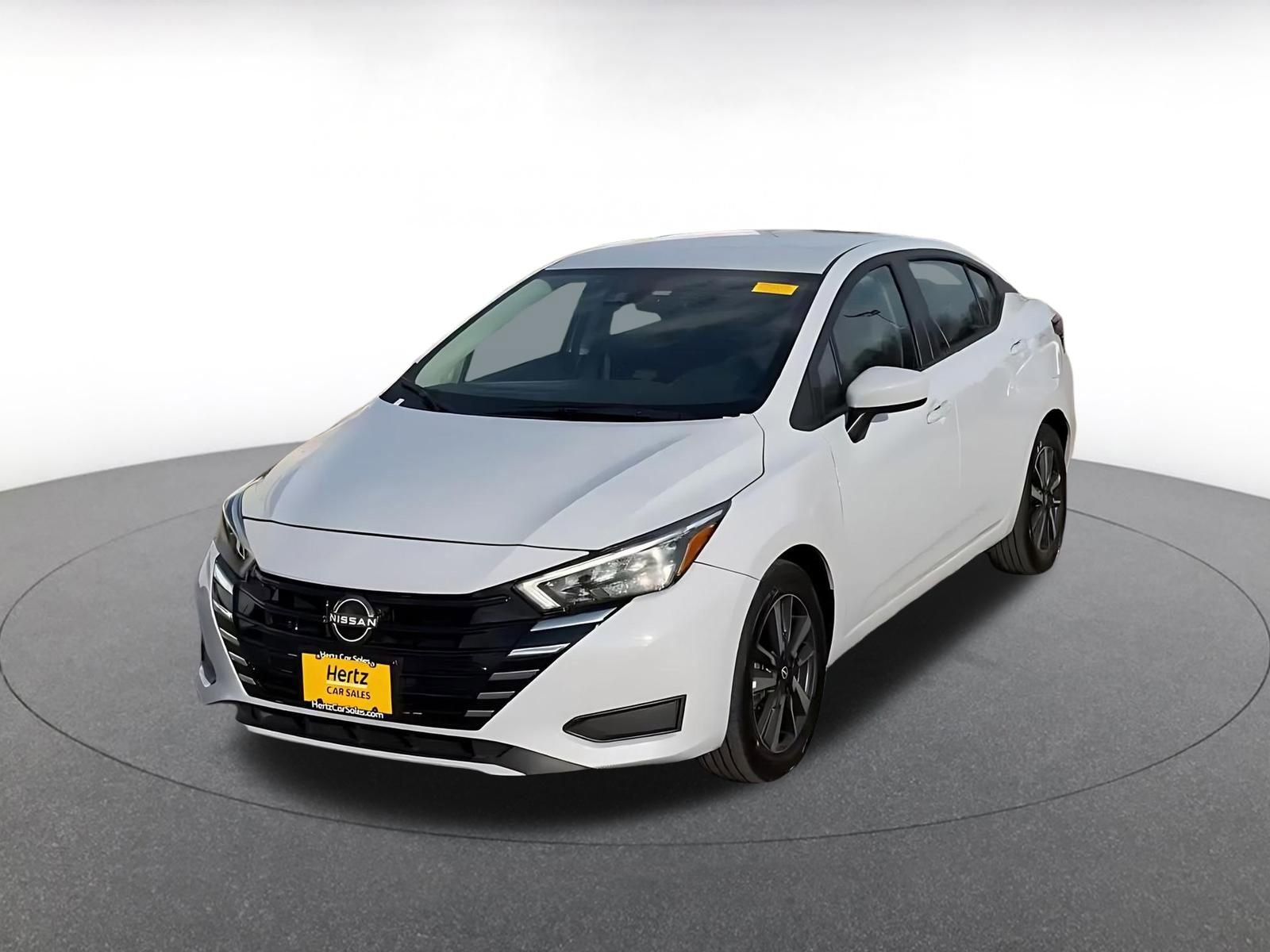Used 2025 Nissan Versa SV FWD image 7