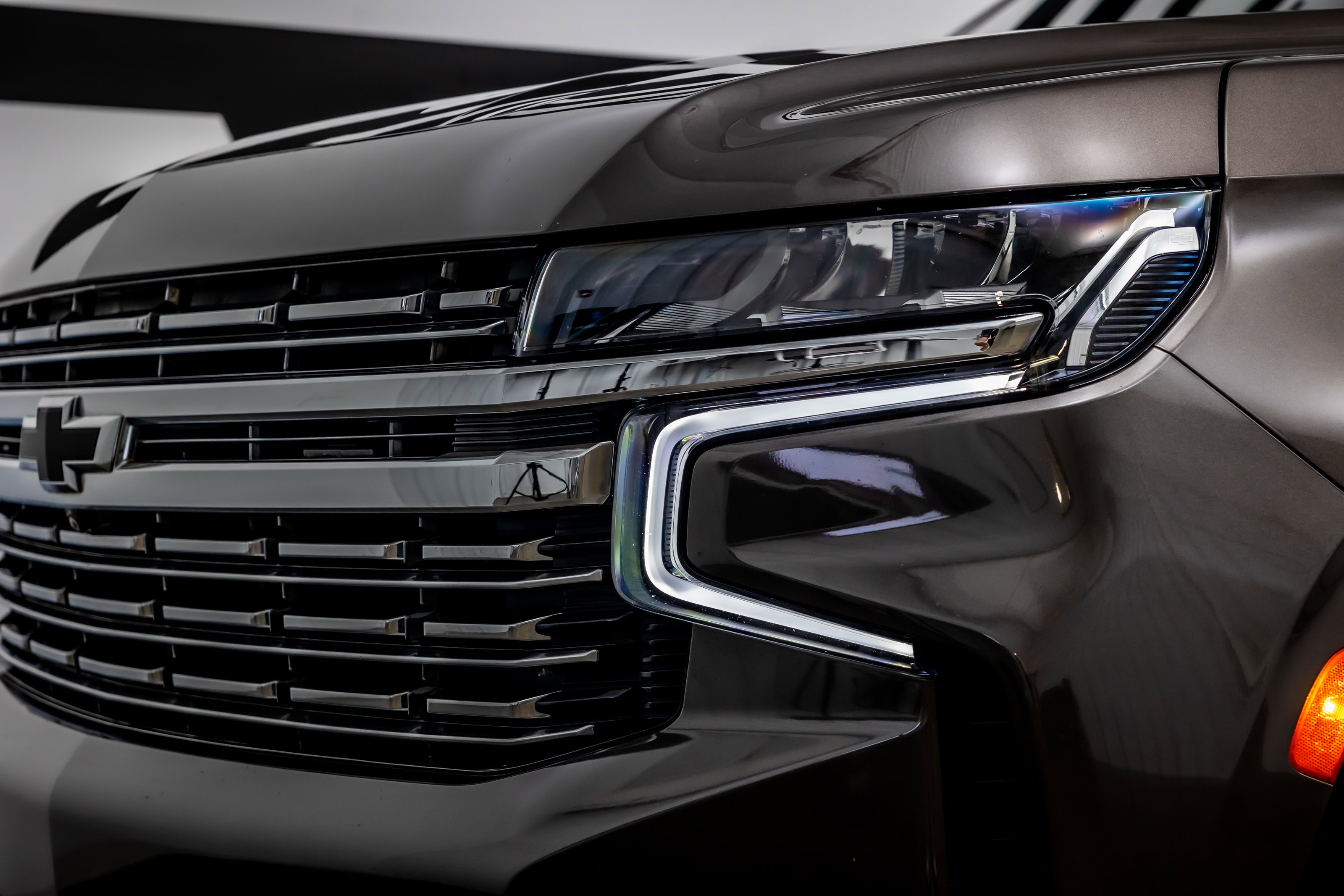 Used 2021 Chevrolet Tahoe Premier w/ Premium Package image 14