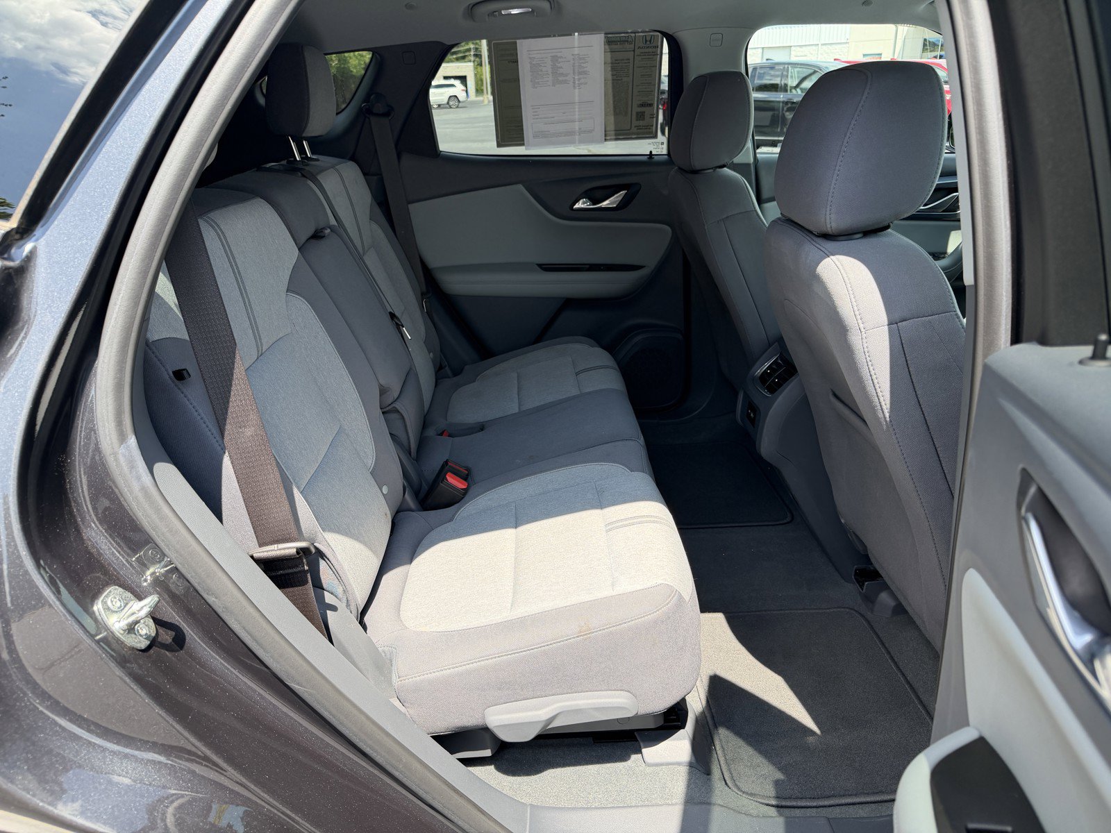 Used 2022 Chevrolet Blazer LT FWD image 12