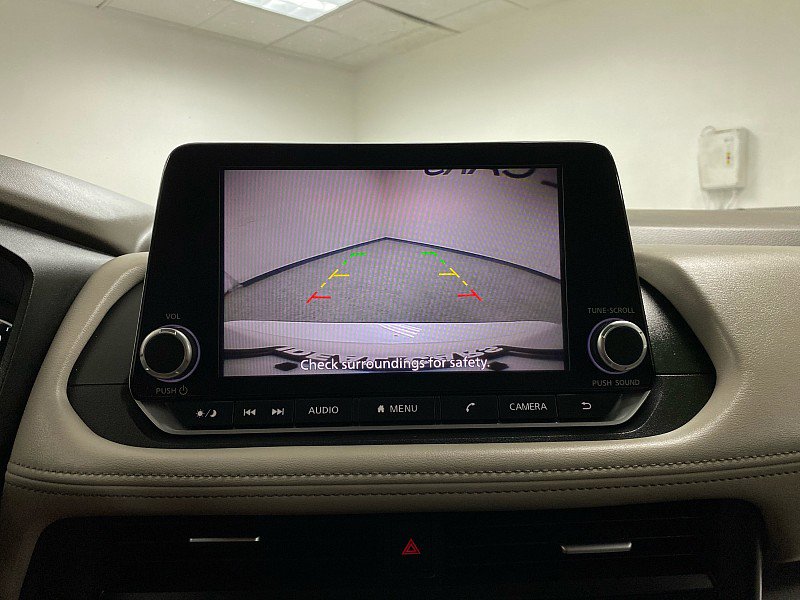 Used 2025 Nissan Rogue SV image 20