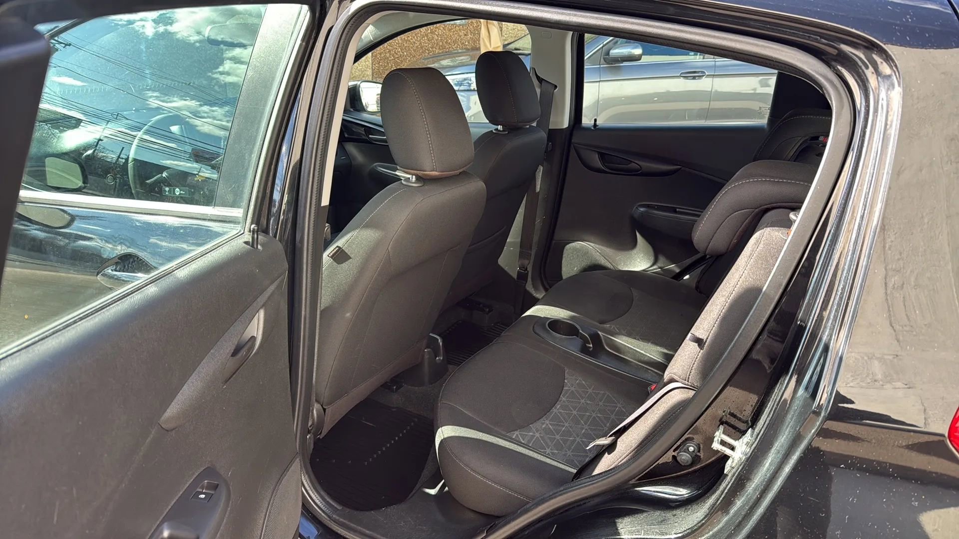Used 2019 Chevrolet Spark LT image 27