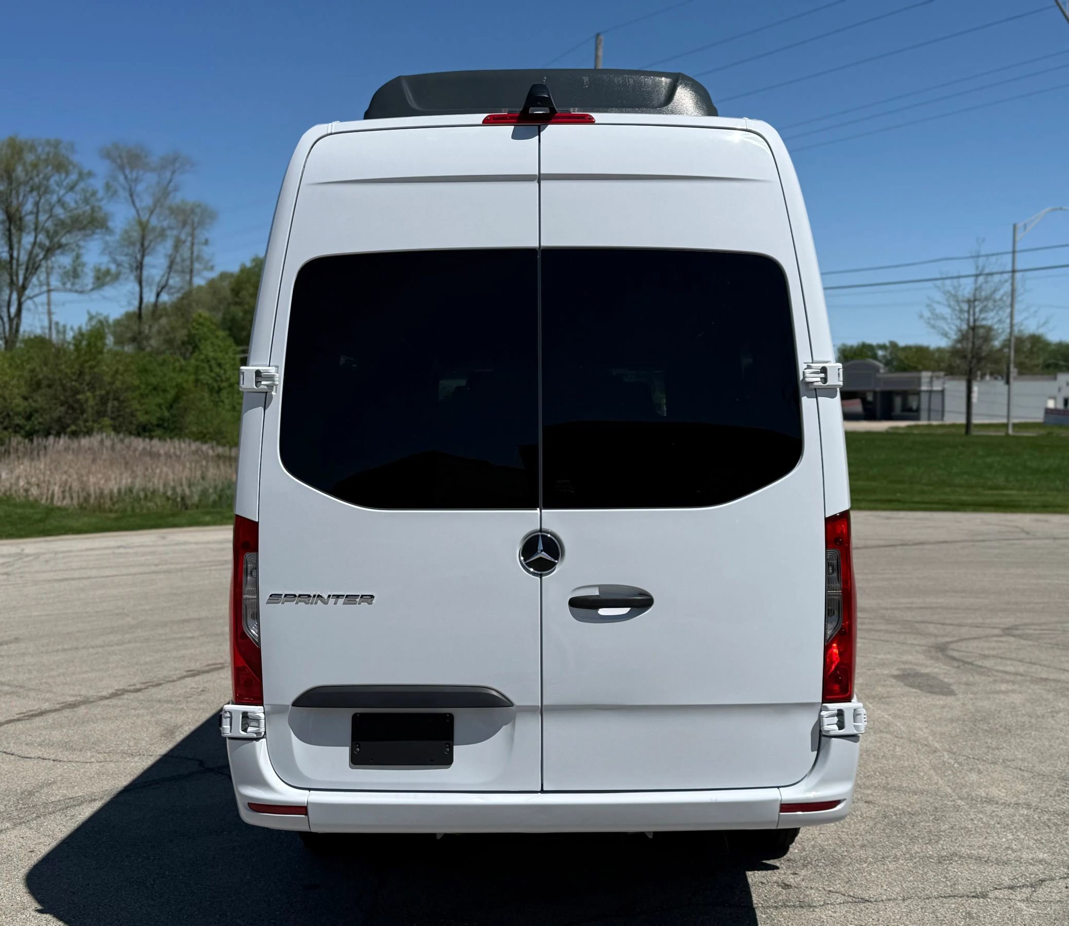 Used 2021 Mercedes-Benz Sprinter 2500 w/ Driver Convenience Package image 9