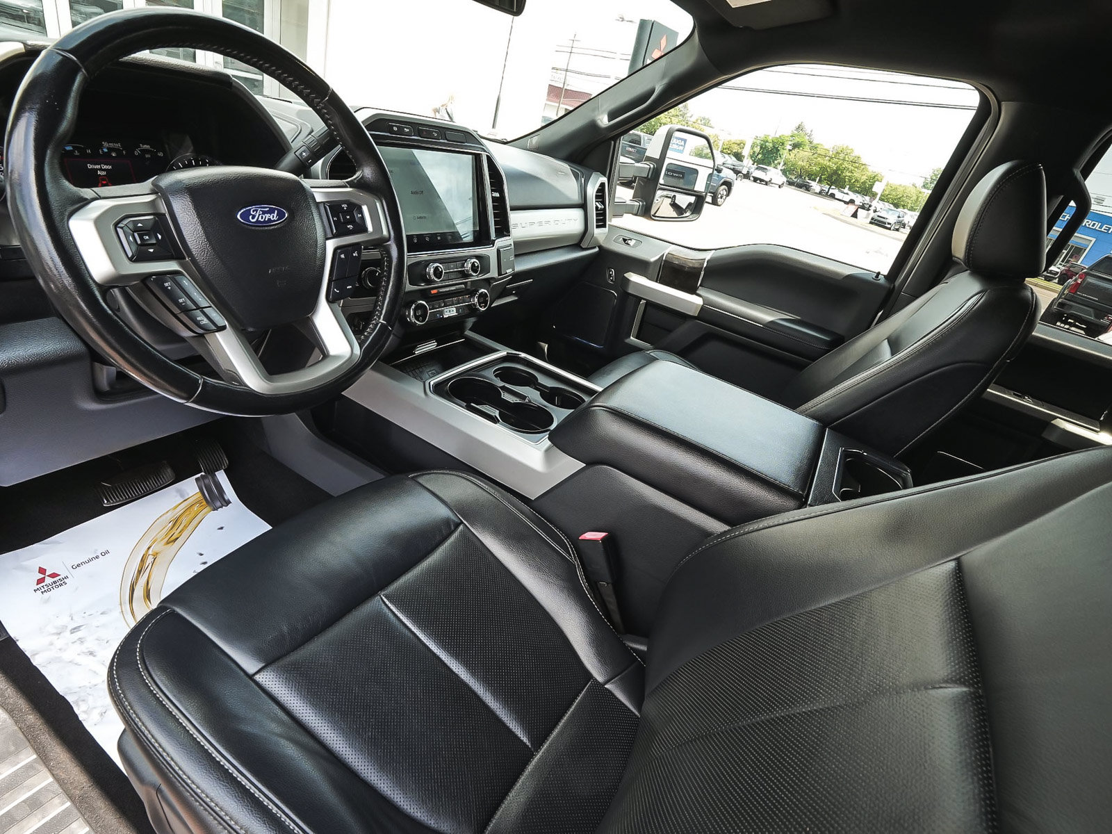 Used 2022 Ford F250 Lariat w/ Lariat Ultimate Package AWD/4WD image 16