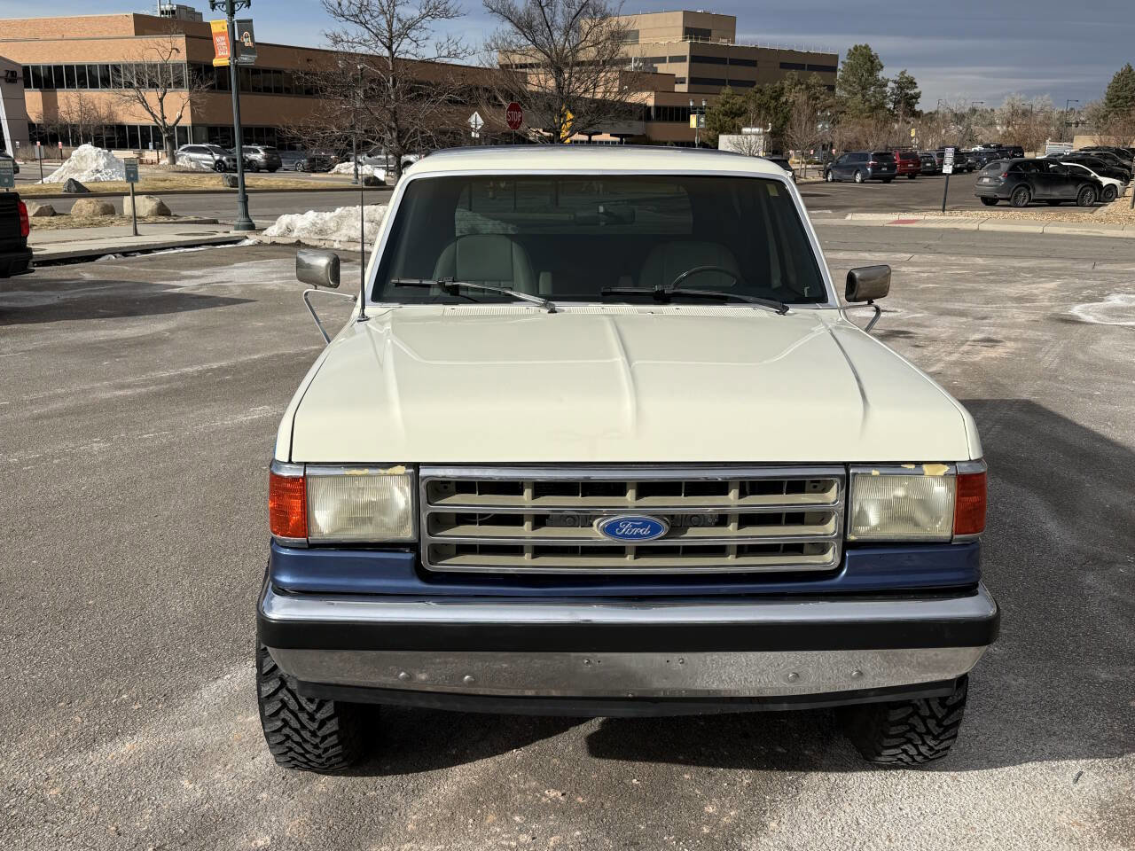 Used 1990 Ford Bronco image 4